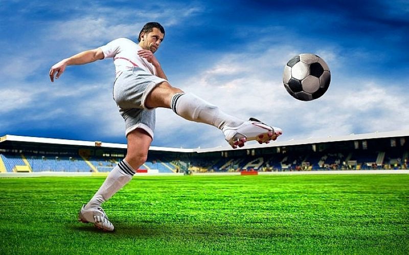 Các yếu tố ảnh hưởng dự đoán tỷ số bóng đá